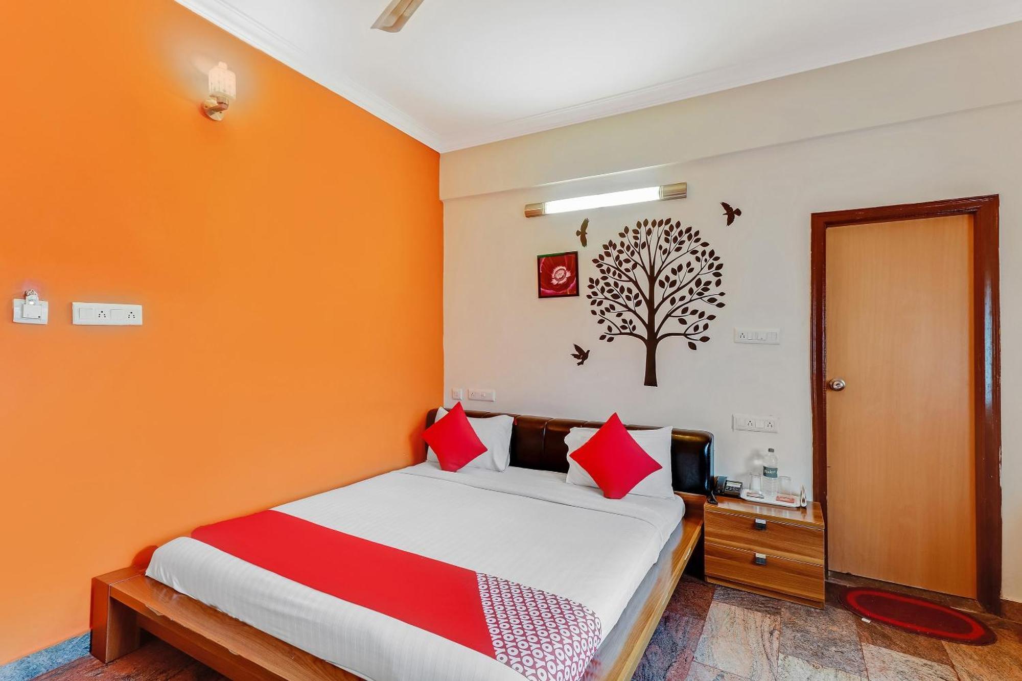 فندق Super Collection O Goyal Residency Kammasandra المظهر الخارجي الصورة
